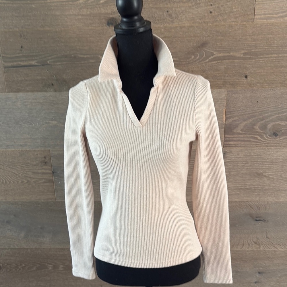 Cream Ribbed Knit Collared Sweater - Picture 4 of 6